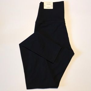 Aerie Chill High Waisted Legging size M Long